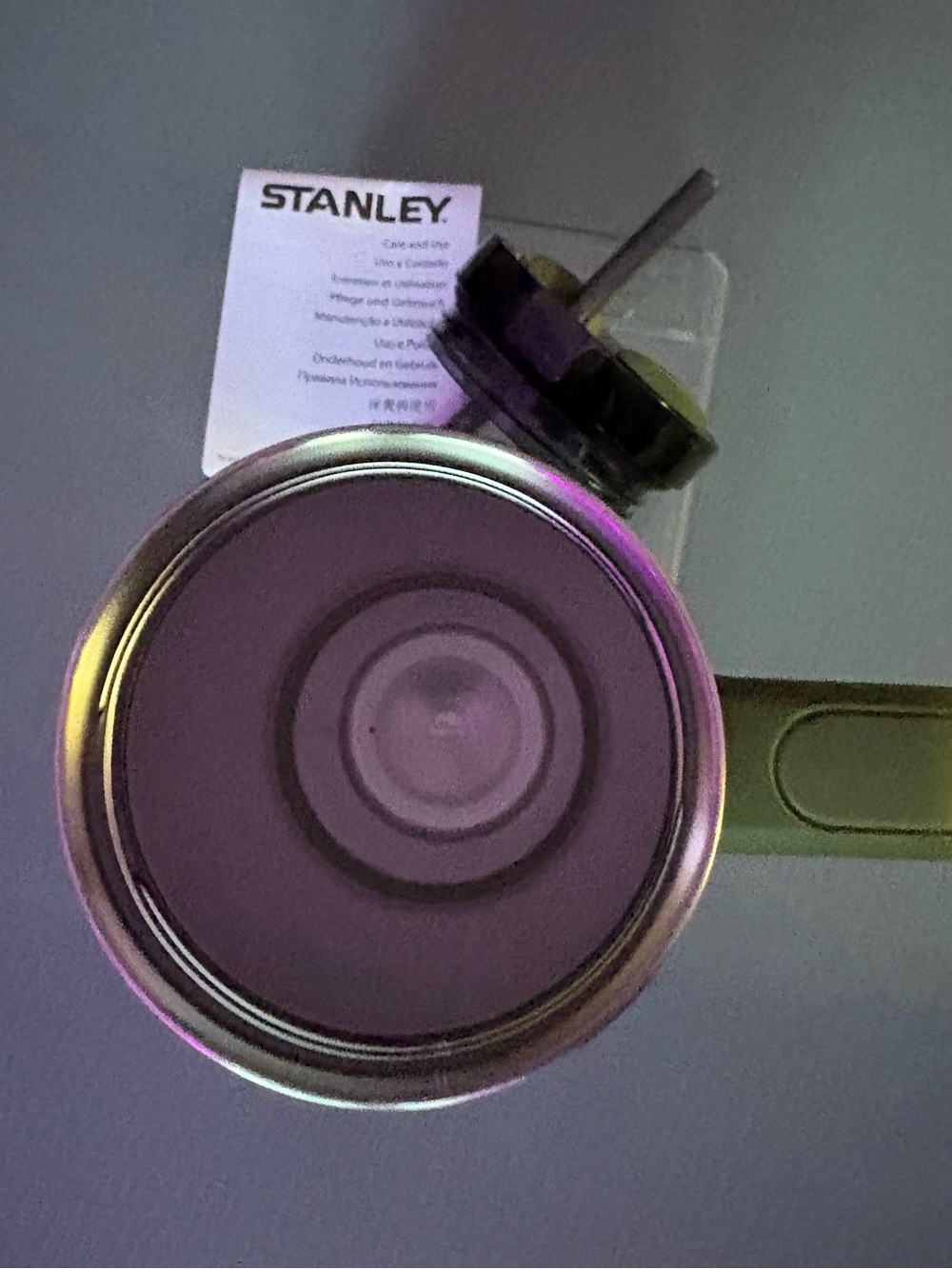 Stanley Olive Green Insulated Quencher Mug with Black Lid - Picture 7 of 8